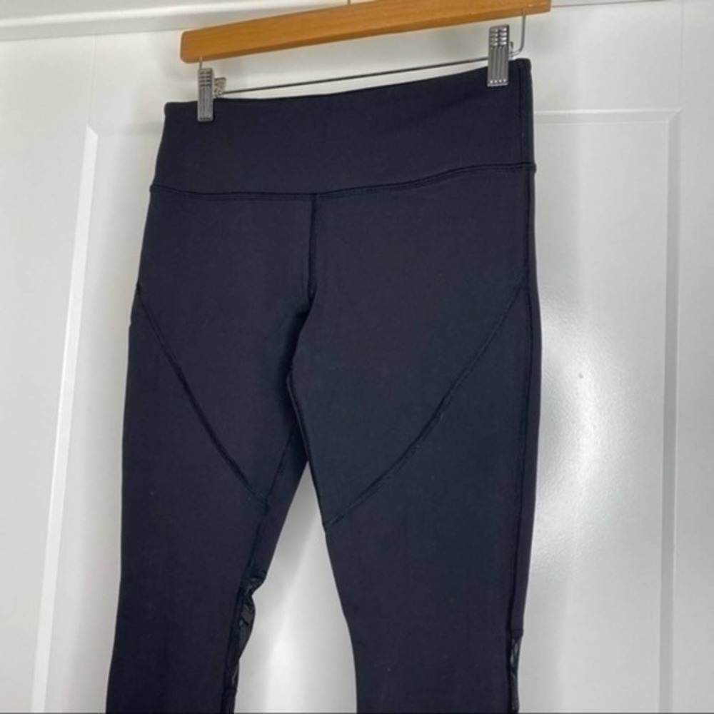 Glyder Black High waisted Crop Leggings - Picture 2 of 5